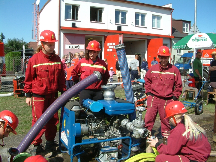 img00018.jpg