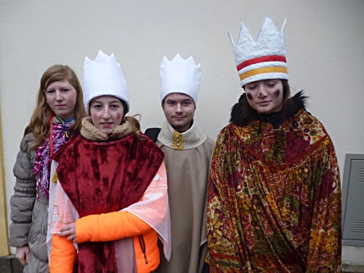 img00004.jpg