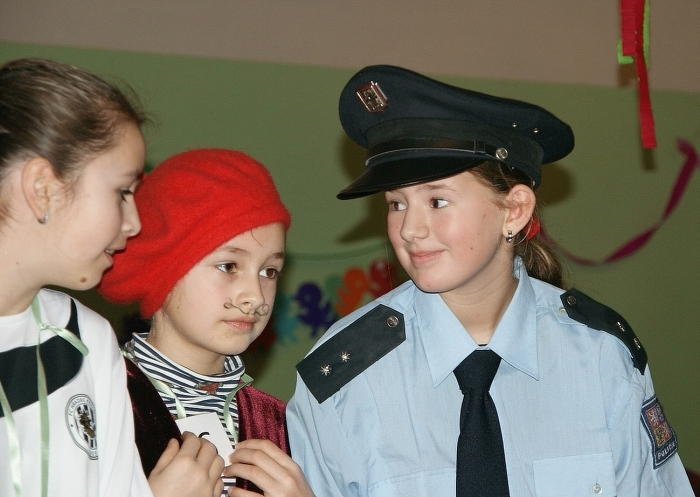 img00002.jpg