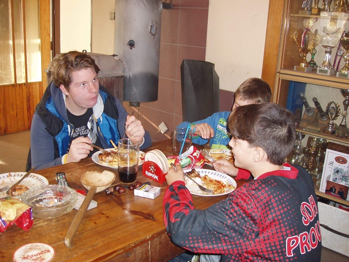 img00004.jpg