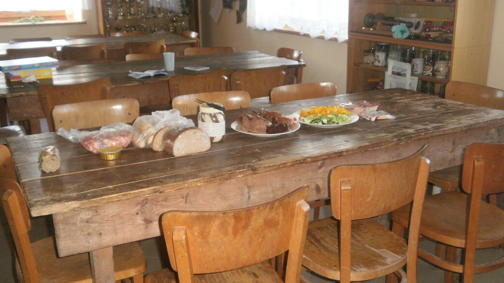 img00014.jpg