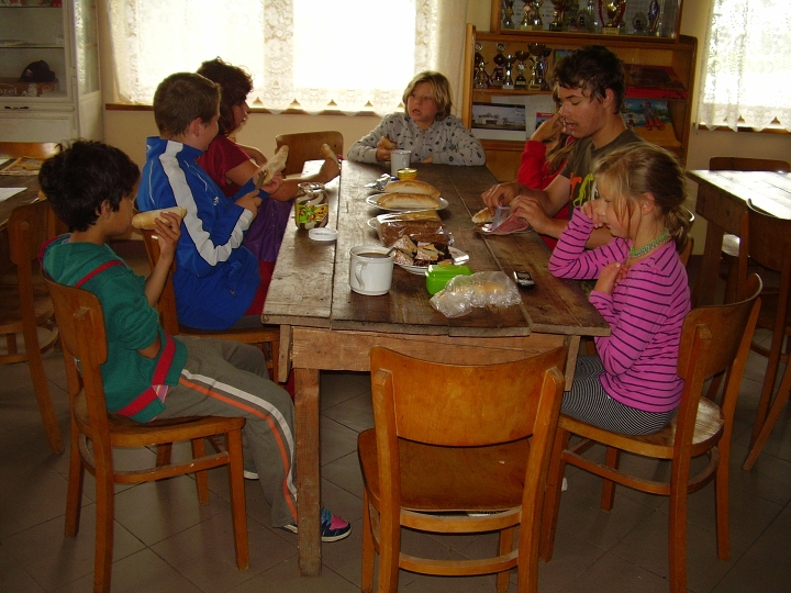 img00001.jpg