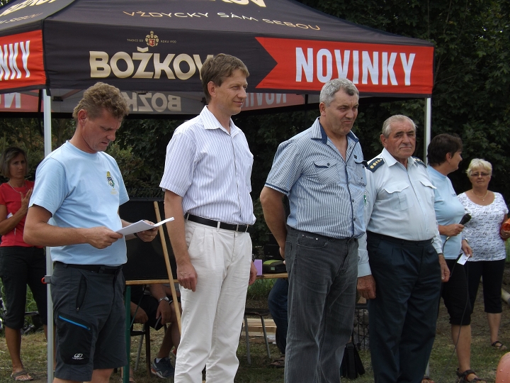 img00004.jpg