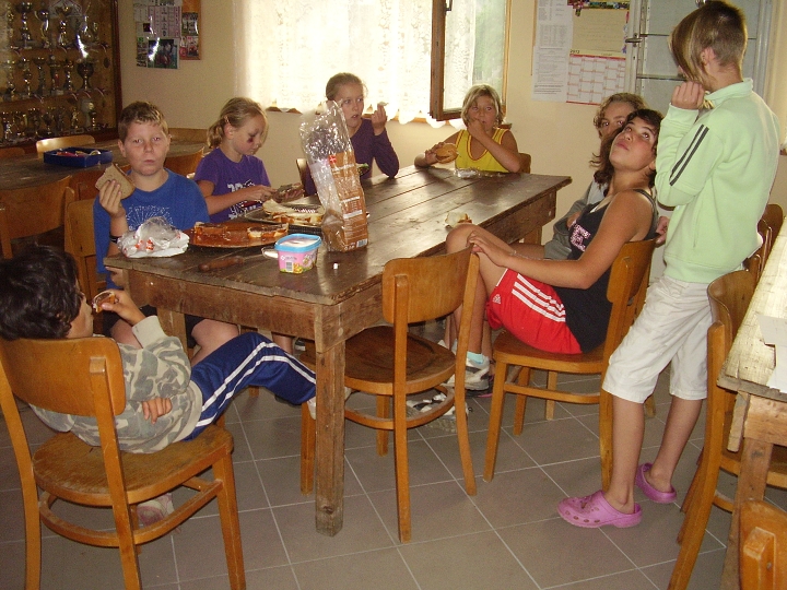 img00012.jpg