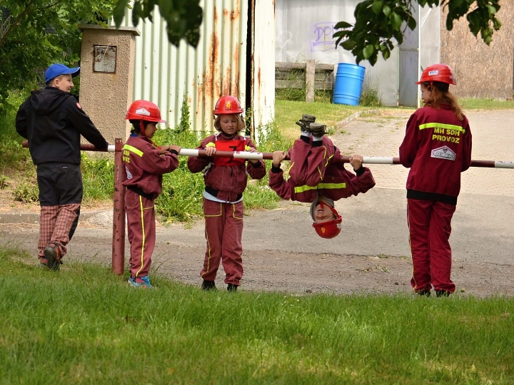 img00004.jpg