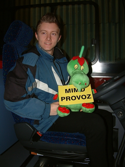 img00004.jpg