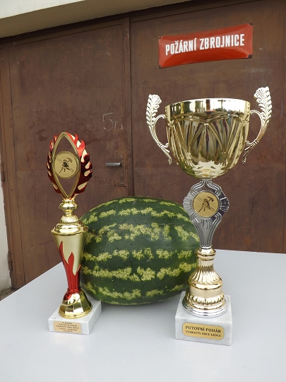 img00019.jpg