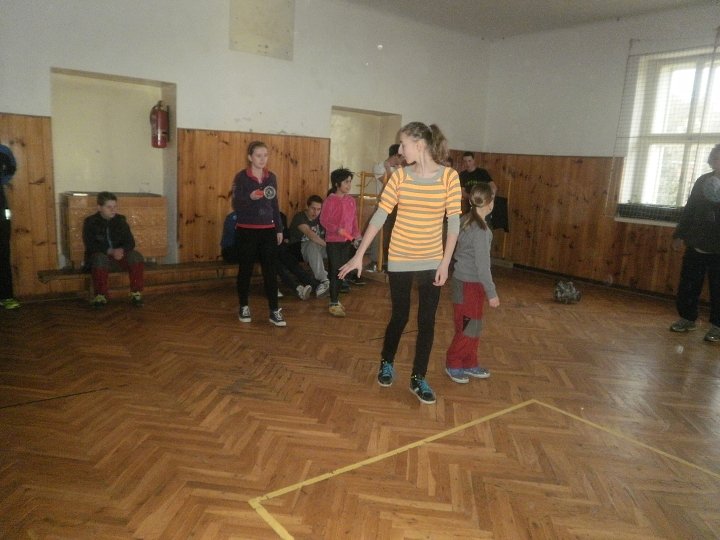img00003.jpg