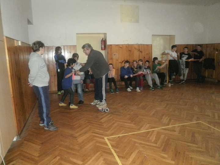 img00004.jpg
