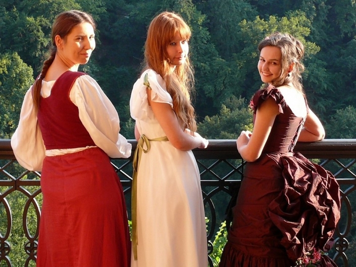 img00004.jpg