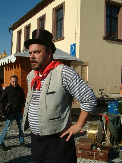 img00002.jpg