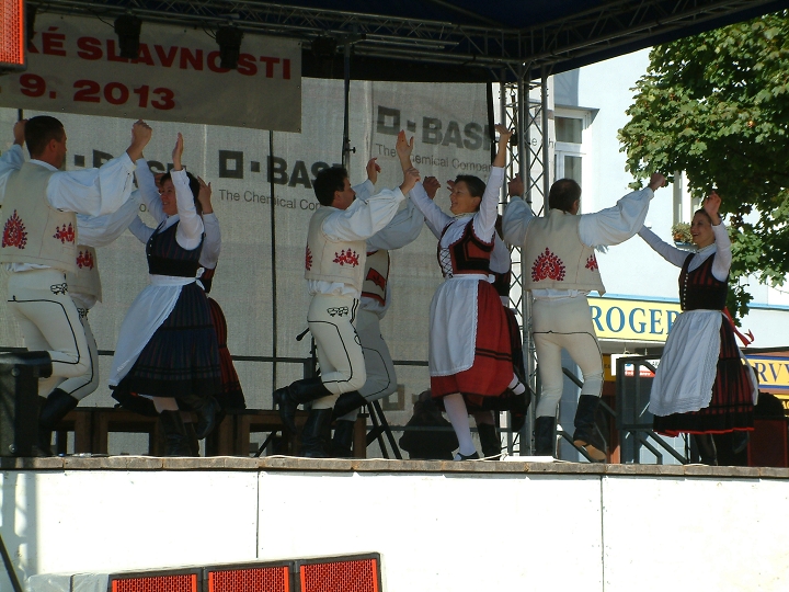 img00013.jpg