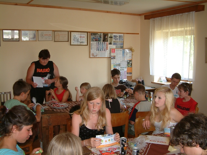 img00006.jpg