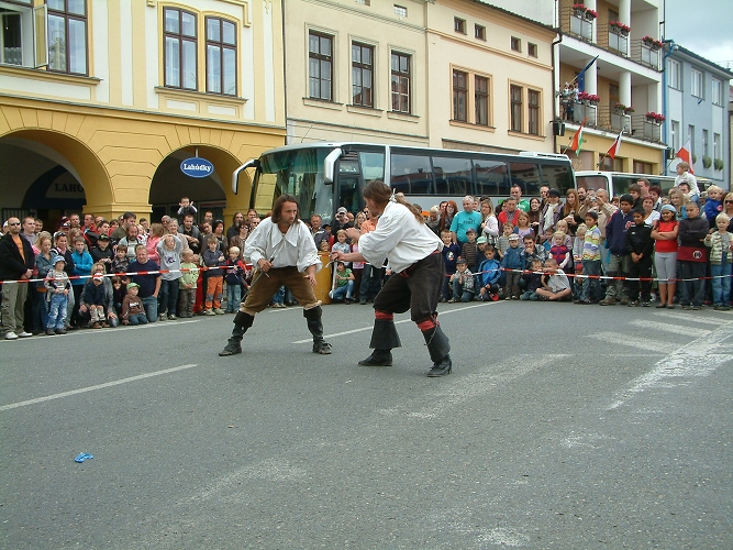 img00004.jpg