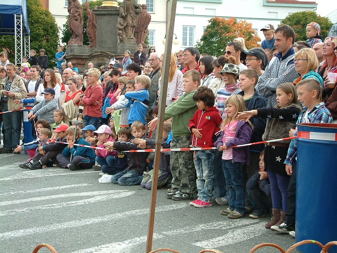 img00008.jpg