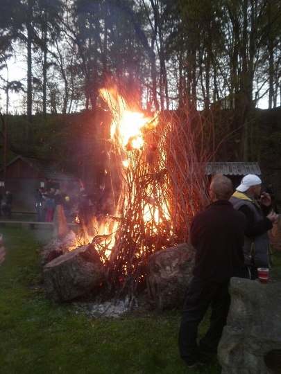 img00011.jpg