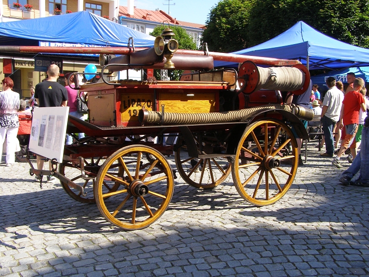 img00008.jpg