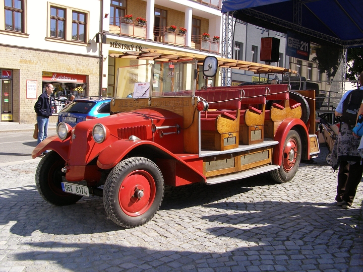 img00010.jpg