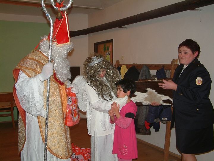 img00012.jpg