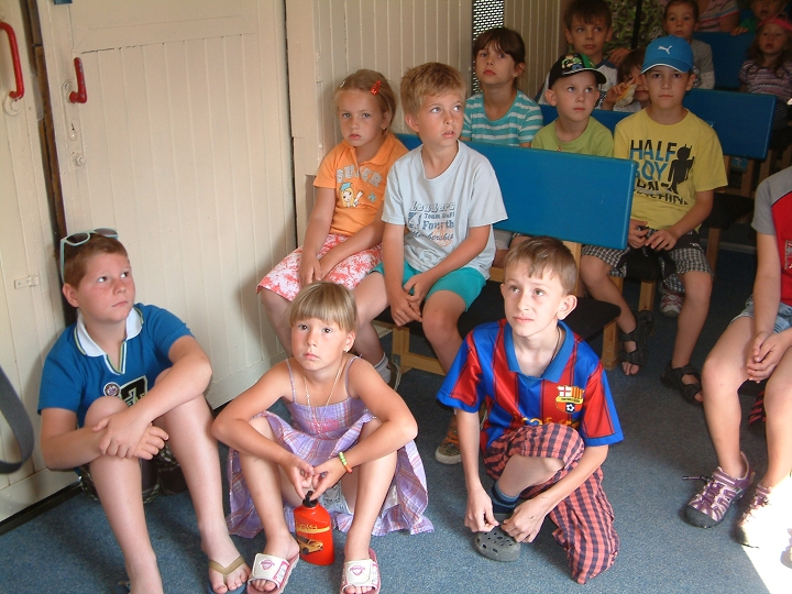 img00010.jpg