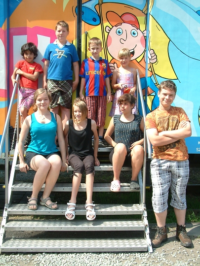 img00012.jpg
