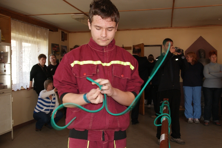 img00025.jpg