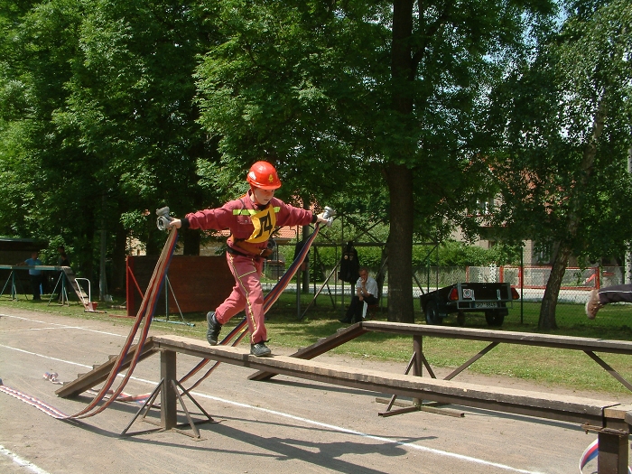 img00019.jpg