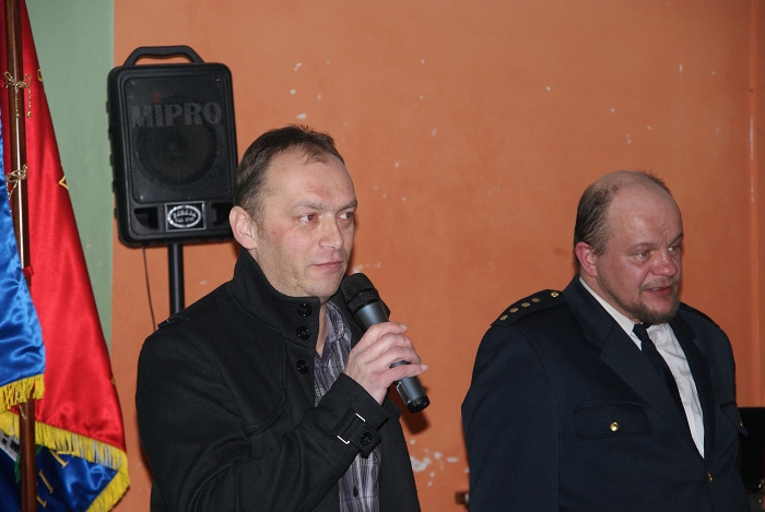 img00004.jpg