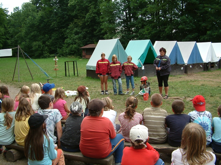 img00004.jpg